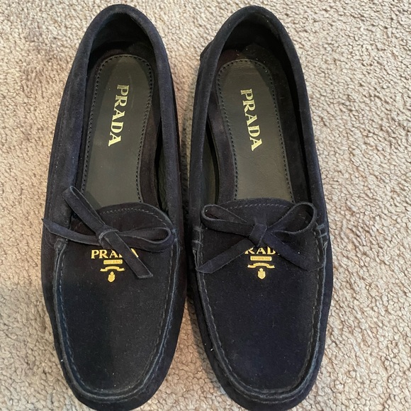 AUTHENTIC PRADA Dark Blue Suede Moccasin Loafers/Flats, size 35.5 - Picture 1 of 3